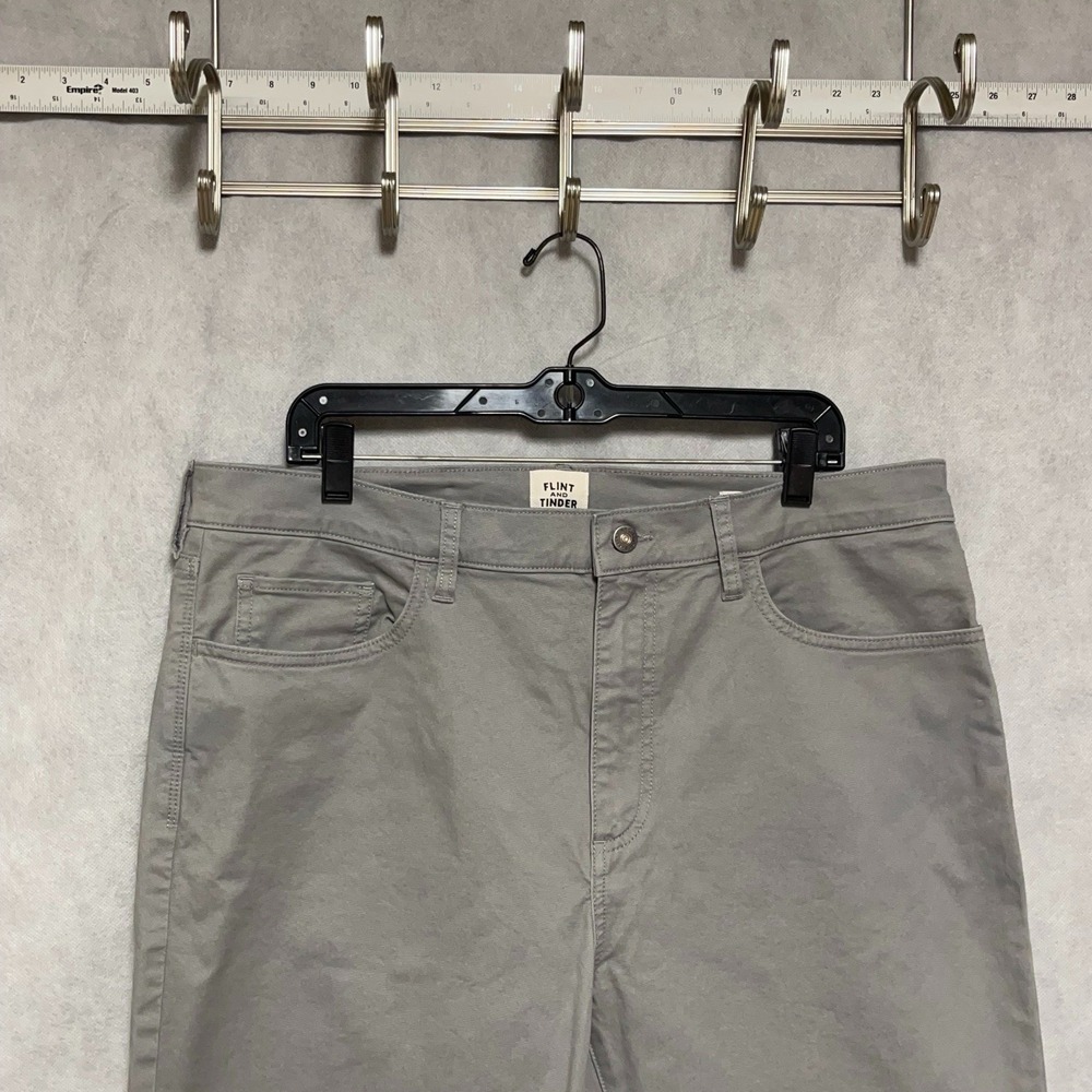 NWOT Flint & Tinder Pants Men 36X27 Gray Chino Tapered Fit Stretch Twill F510017